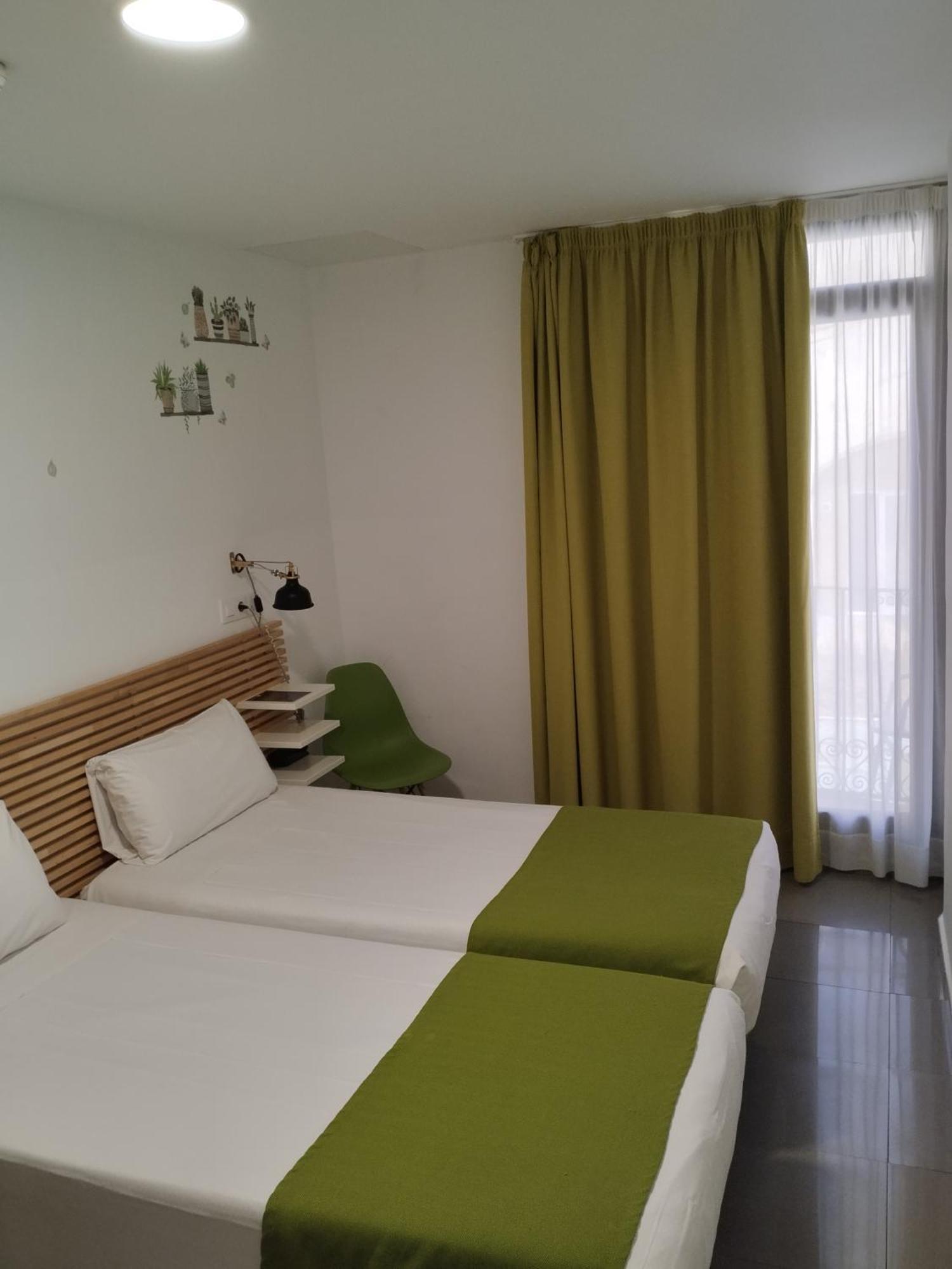 Hostal La Terrassa Barcelona Ruang foto