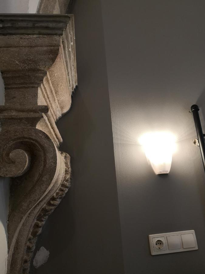 Hostal La Terrassa Barcelona Bagian luar foto